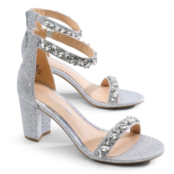 NWOT DREAM PAIRS Women's Low Chunk Heel Pump Silver Sparkling Sandals Size 8.5 - Picture 2 of 8